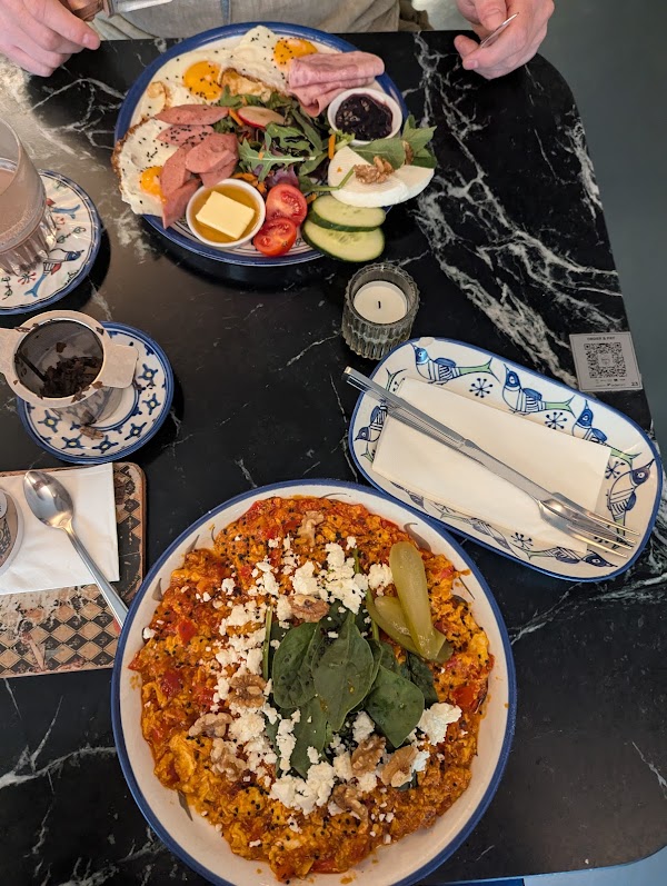 meet me halfway Berlin 5