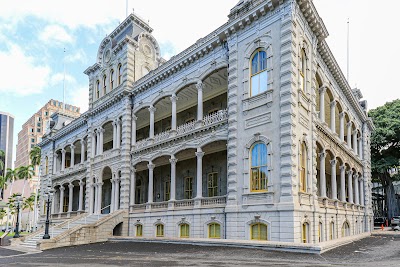 Iolani Palace