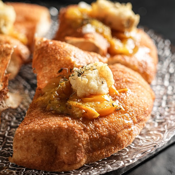 Isabella De Cham Pizza Fritta 5