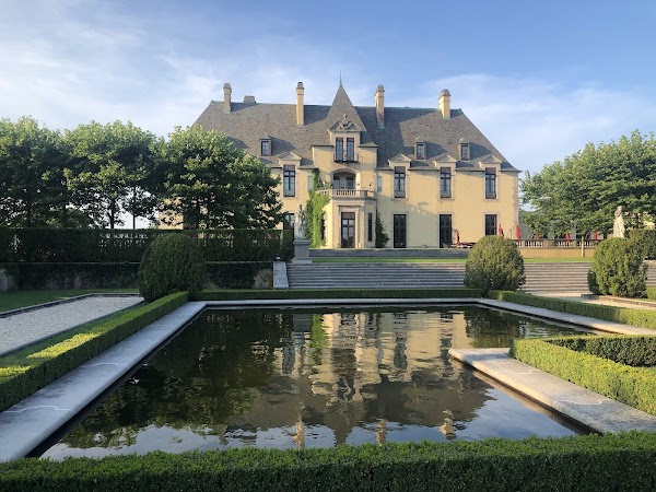 Gold Coast Mansions of Long Island