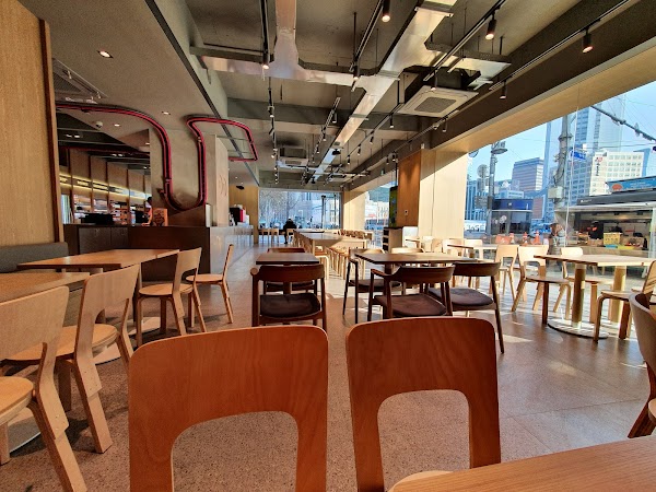 Dunkin' City Hall Station Branch