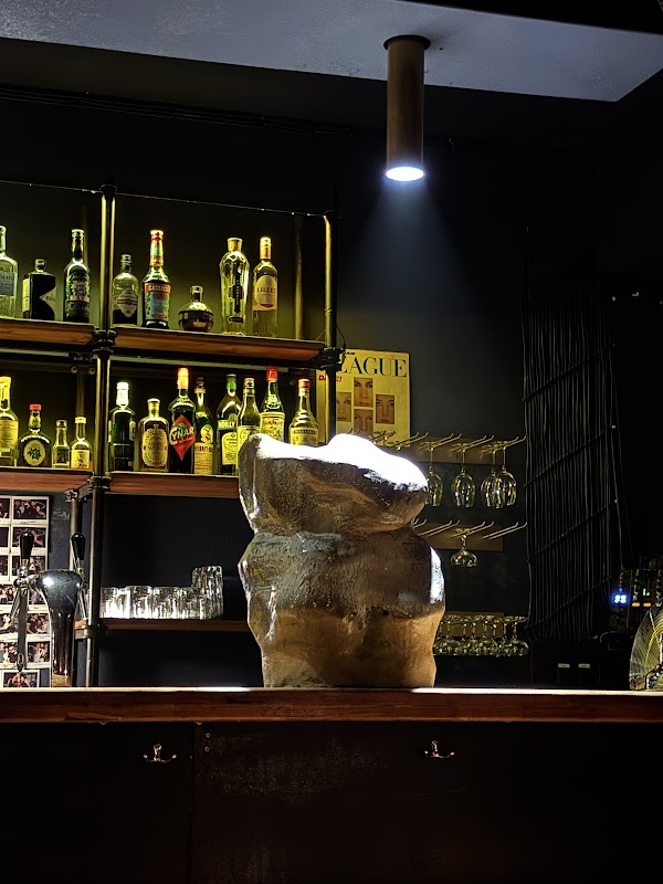 Bar Brutal 54