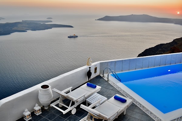 Aeolos Eco Studios & Suites Adults Only 2