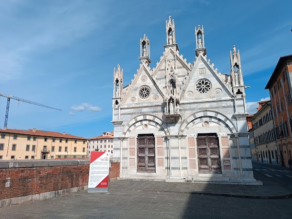 Chiesa di Santa Maria della Spina 5