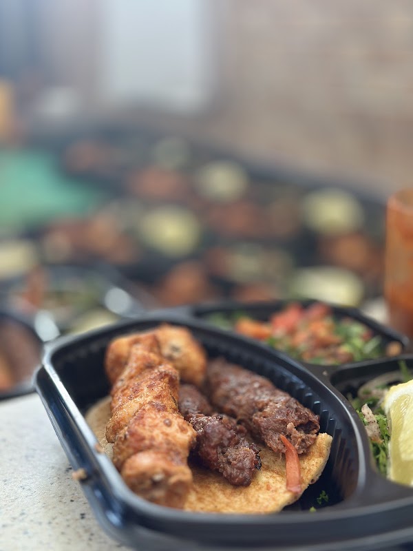 Üç Kardeşler Döner Kebap Salonu