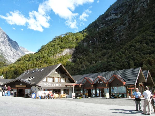 Briksdalsbre Mountain Lodge 4