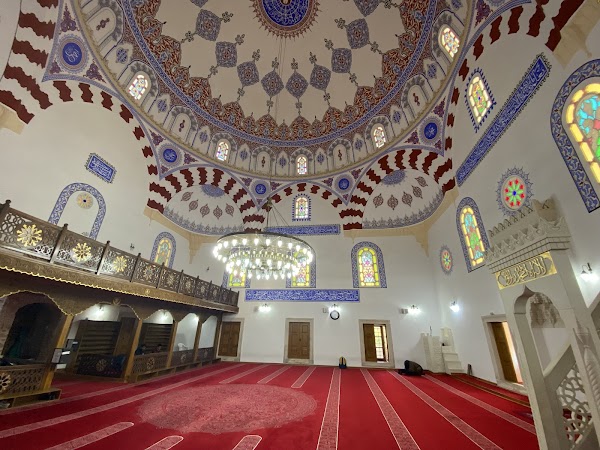 Banya Bashi Mosque 4