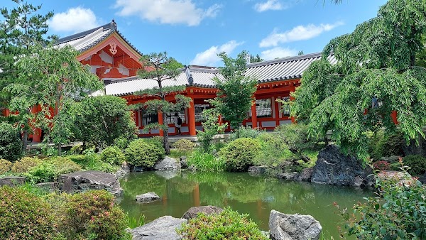 Rengeō-in (Sanjūsangen-dō) Temple 4