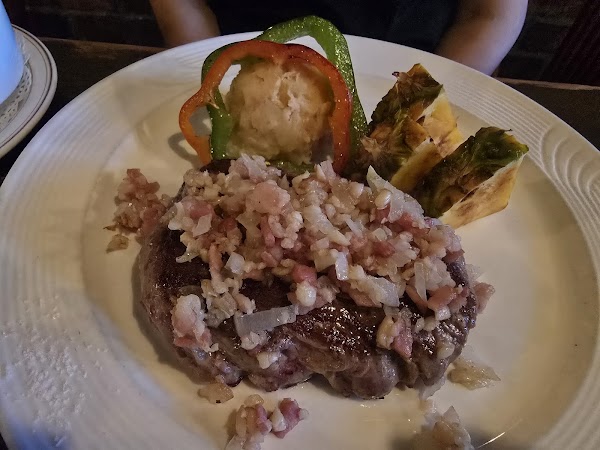 Tivoli Italian Restaurant 4