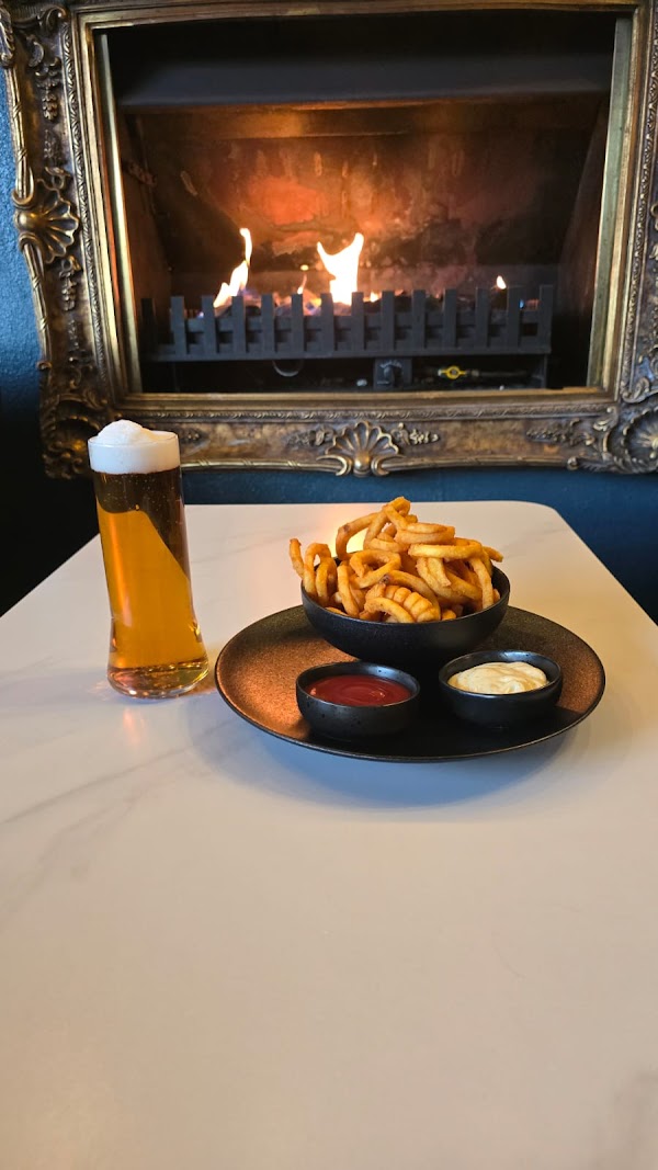 The Core Bar & Grill 4