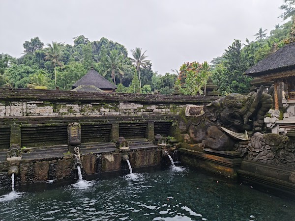 Pura Tirta Empul 5