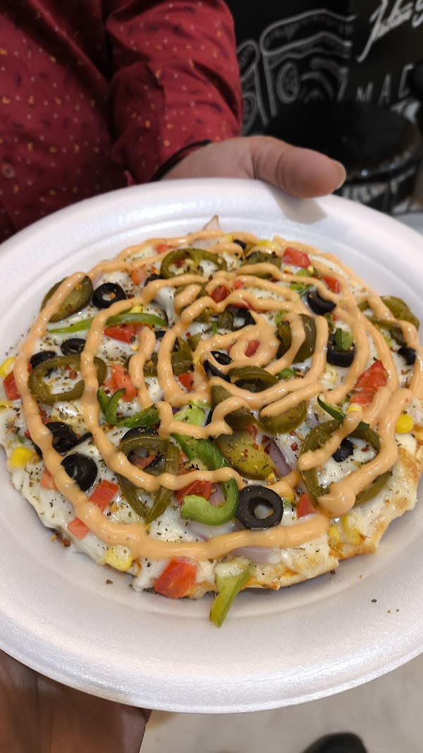 Real Cheese Cafeteria(pure vegetarian) 2