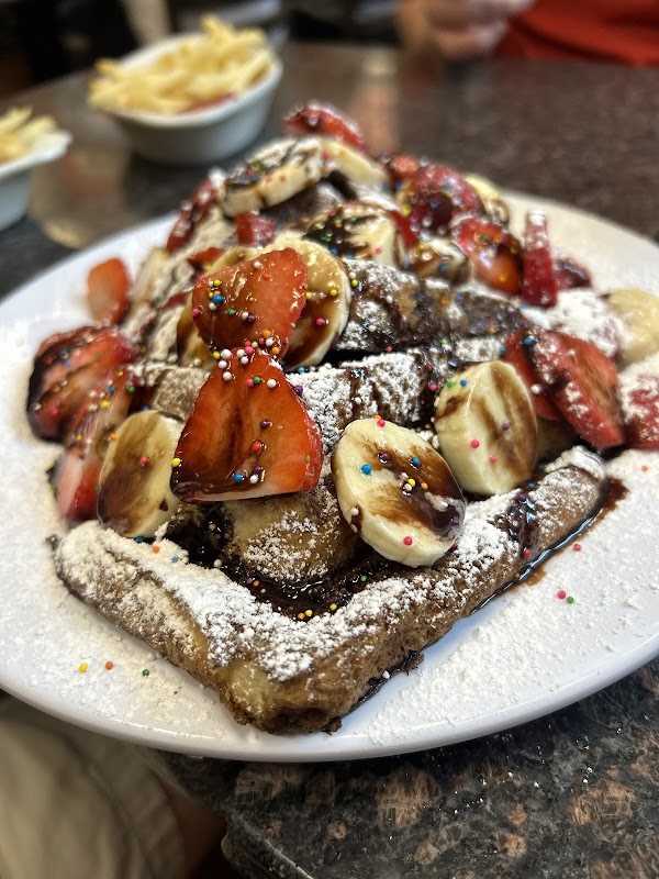 Theo's Cozy Corner Restaurant 4