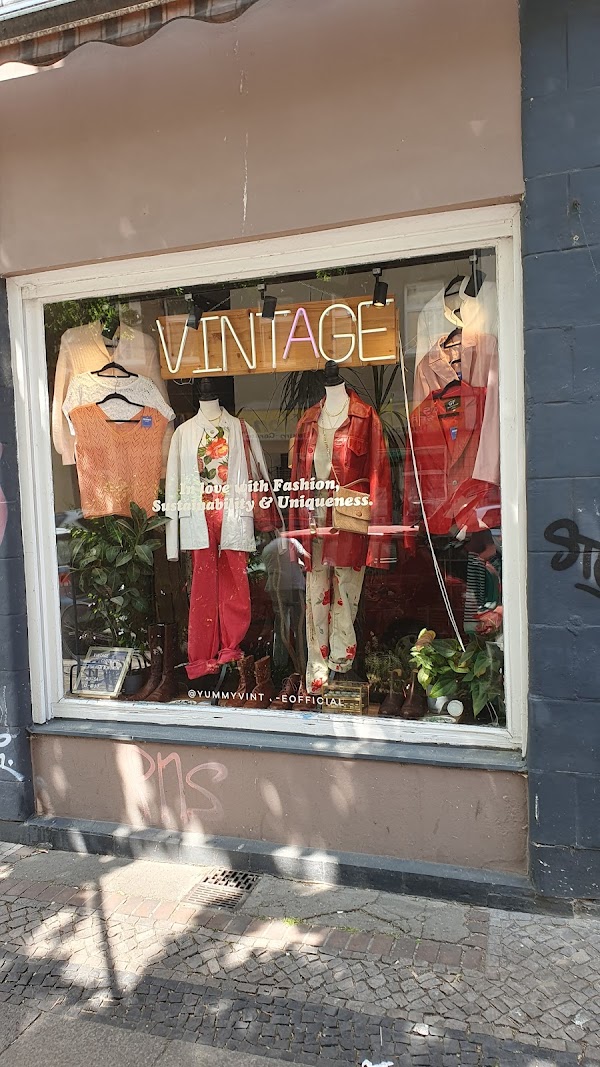 YUMMY Vintage - Vintage Store