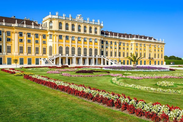 Schönbrunn Palace 5