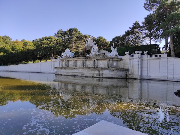 Schönbrunn Palace 3