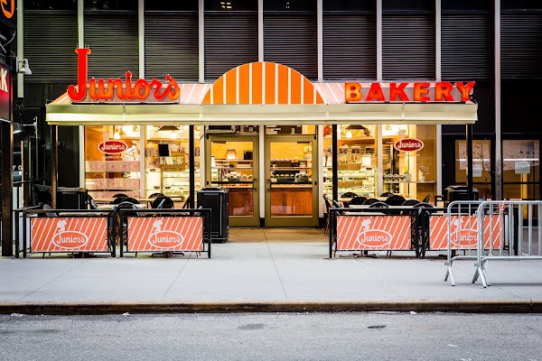 Junior's Restaurant & Bakery 2