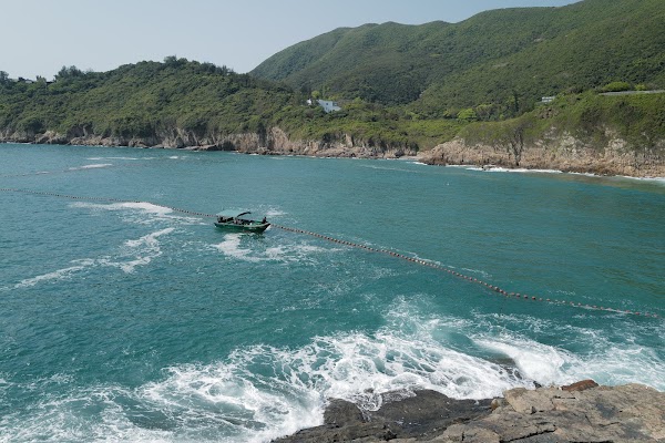 Big Wave Bay Beach 2