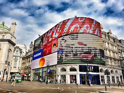 Piccadilly Circus