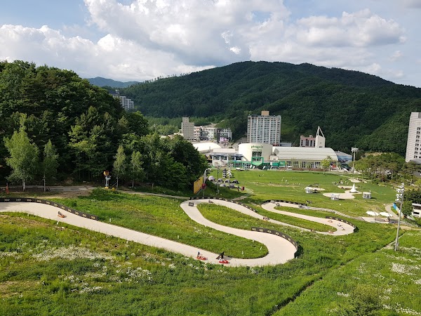 Phoenix Pyeongchang Luge Land