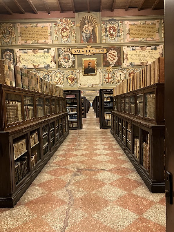 Biblioteca Comunale dell'Archiginnasio 6