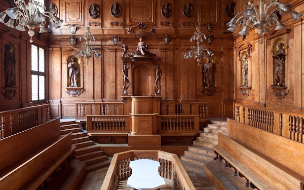 Biblioteca Comunale dell'Archiginnasio 3