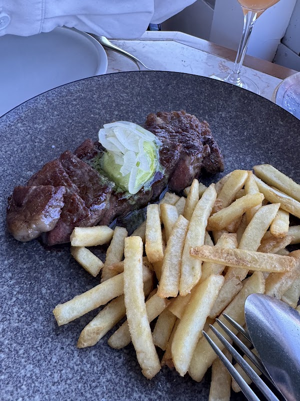 Sails on Lavender Bay 3