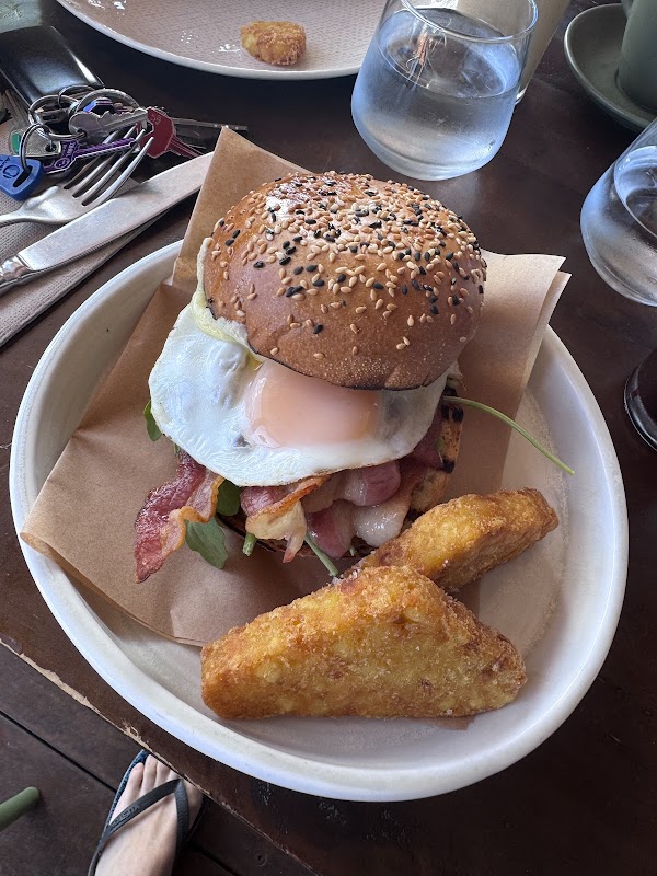 Wellington Point Farmhouse Restaurant and Cafe 2