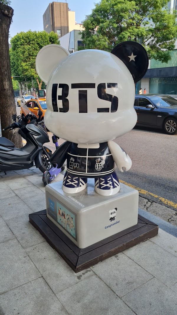 BTS GangnamDol