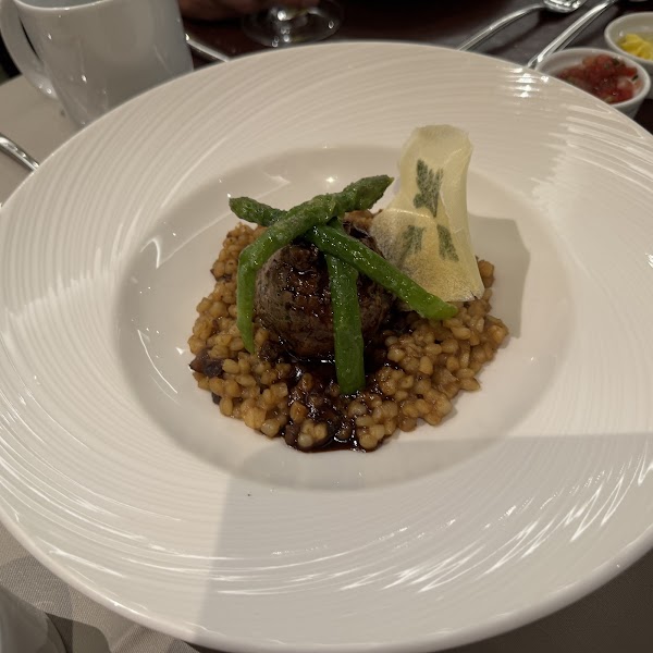 Restaurant Bristol 3