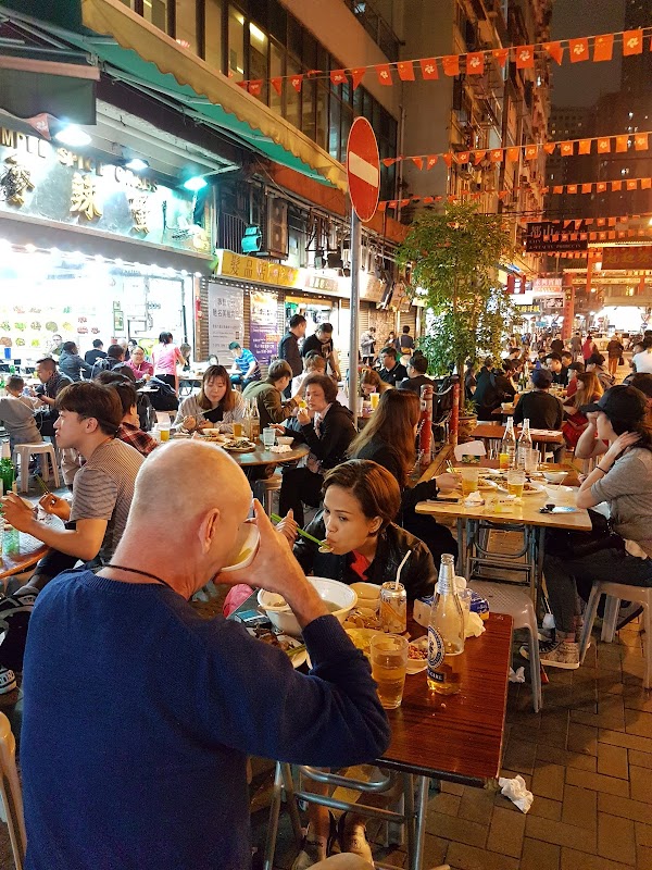 Temple Street Night Market 5