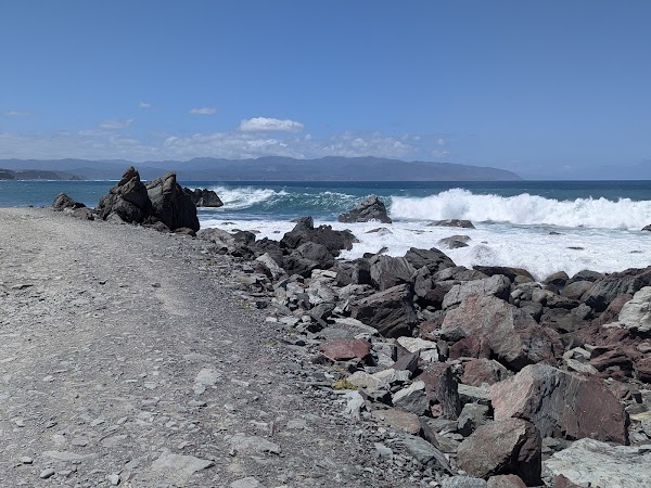 Pariwhero/Red Rocks 4