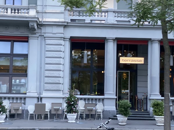 terrasse Restaurant 3