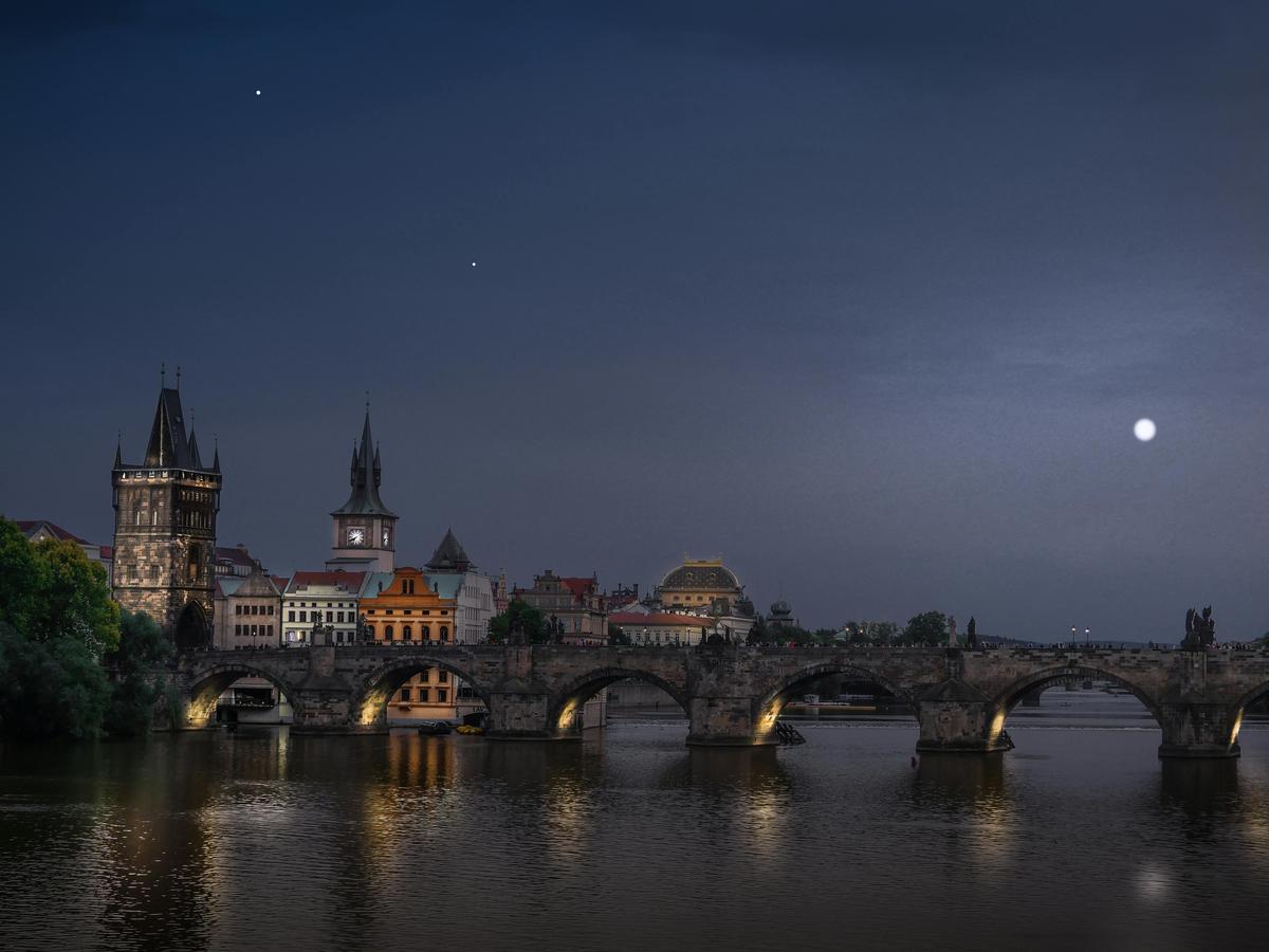 Prague's Grand Panorama: A Journey Through History and Enchantment 3