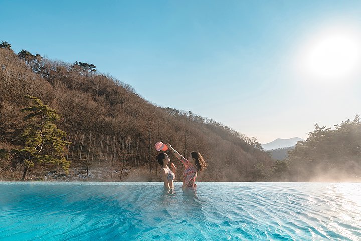 여행에미치다, 도담삼봉 Dodamsambong Peaks