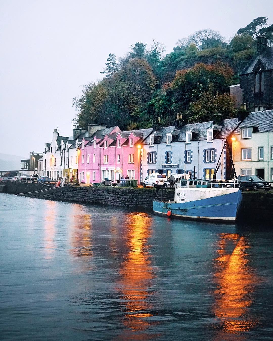 Zoë Timmers | Travel + Lifestyle, Portree Harbour