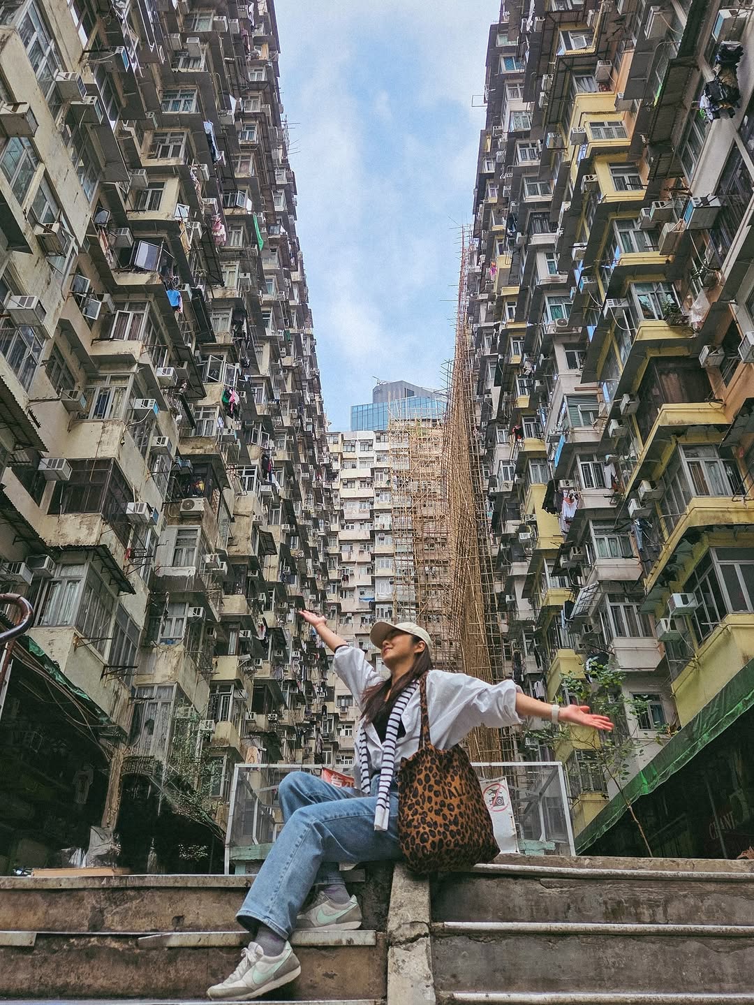 째히 | 가져올 재, 햇빛 희 🌞, Victoria Peak