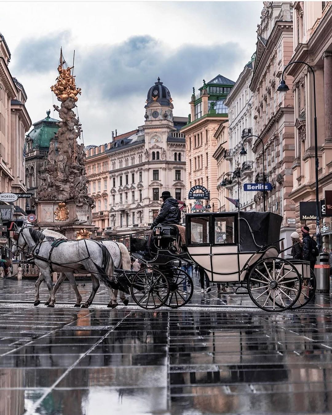 Europe Travel Guide 🇪🇺 Hotels | Attractions | Tips, Belvedere Palace