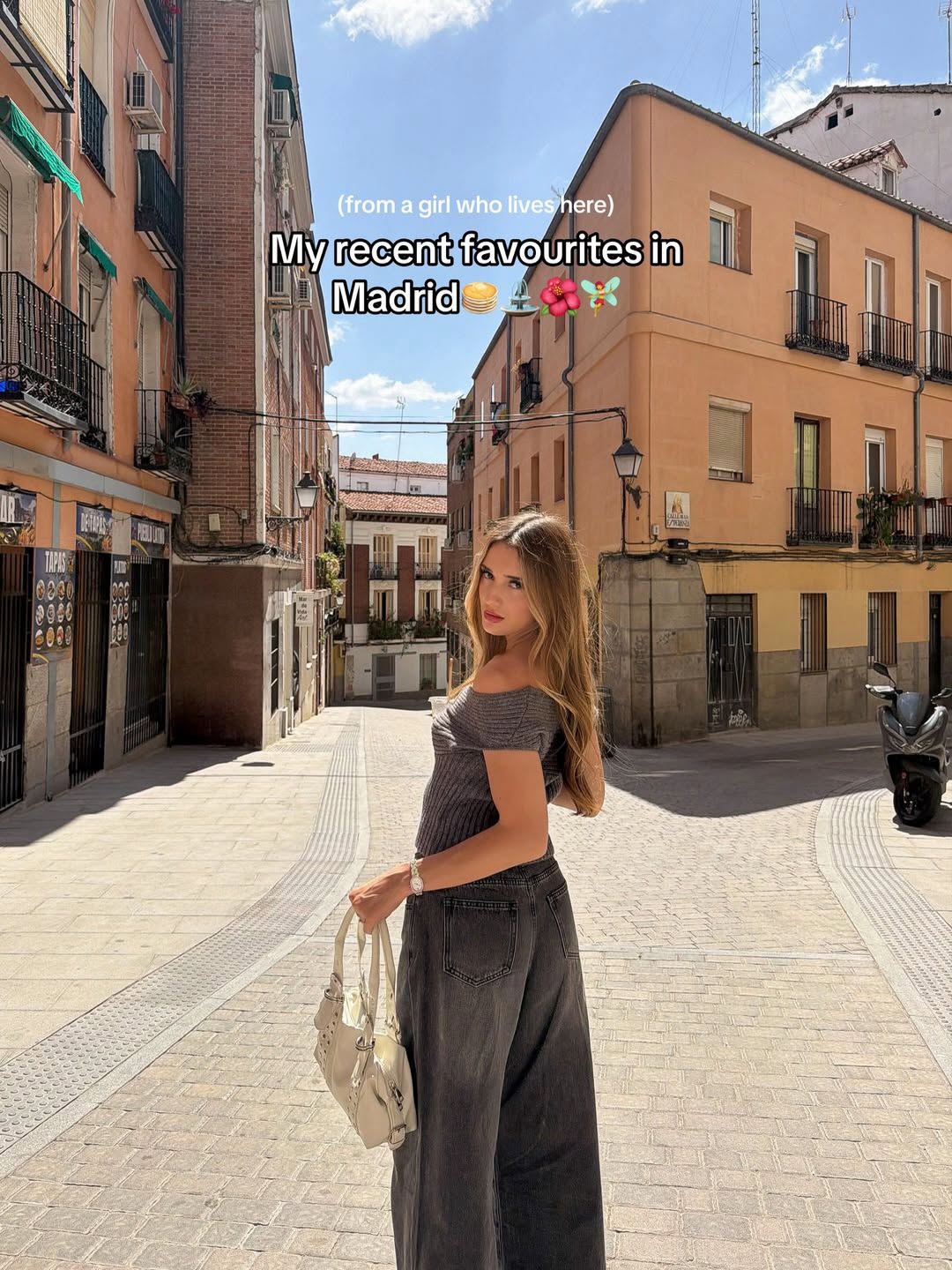 Zhanna | Travel & Lifestyle Creator • Madrid, Jardín El Capricho de la Alameda de Osuna