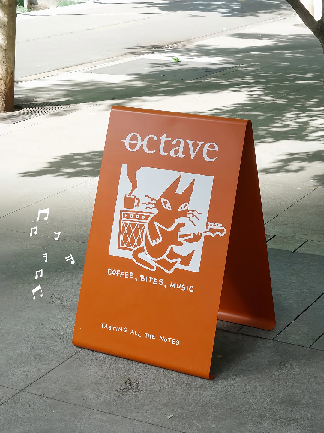 てぃきー｜Tikki, Octave Cafe