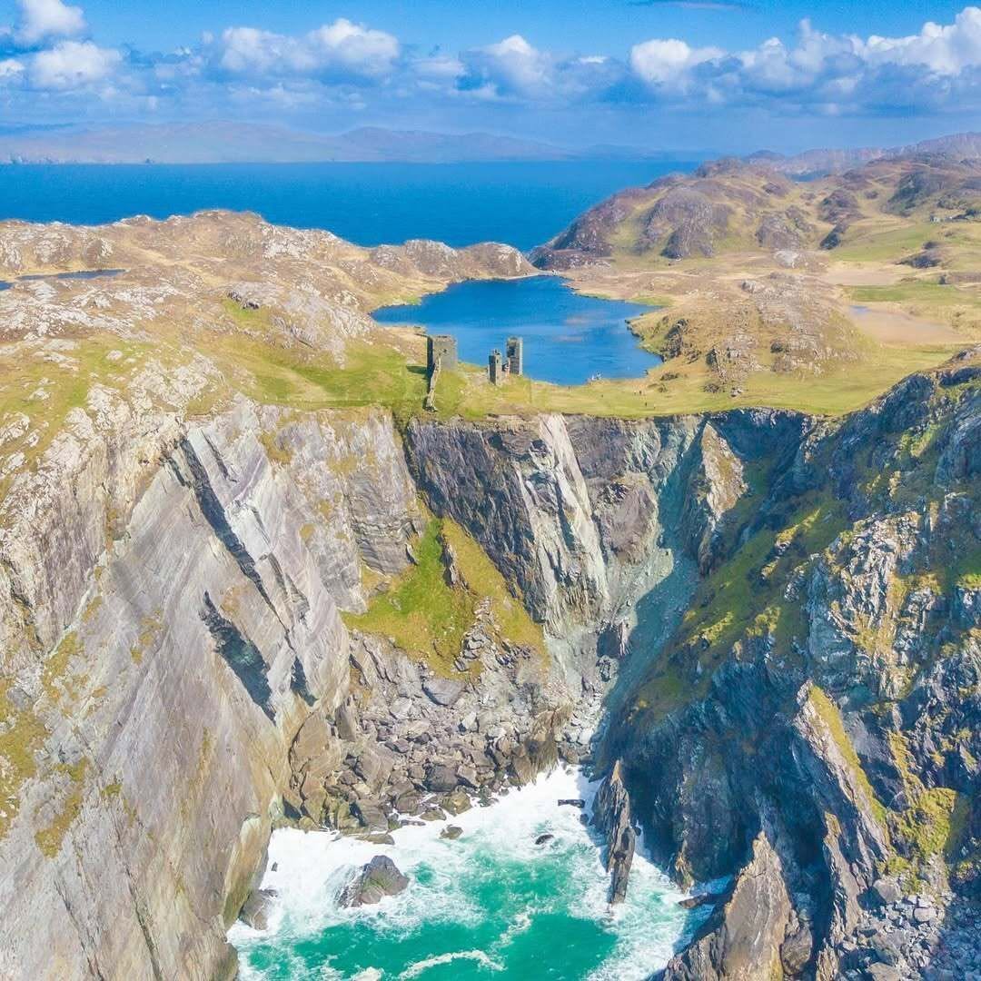 Ireland Before You Die ☘️, Dunlough Fort (Castle)