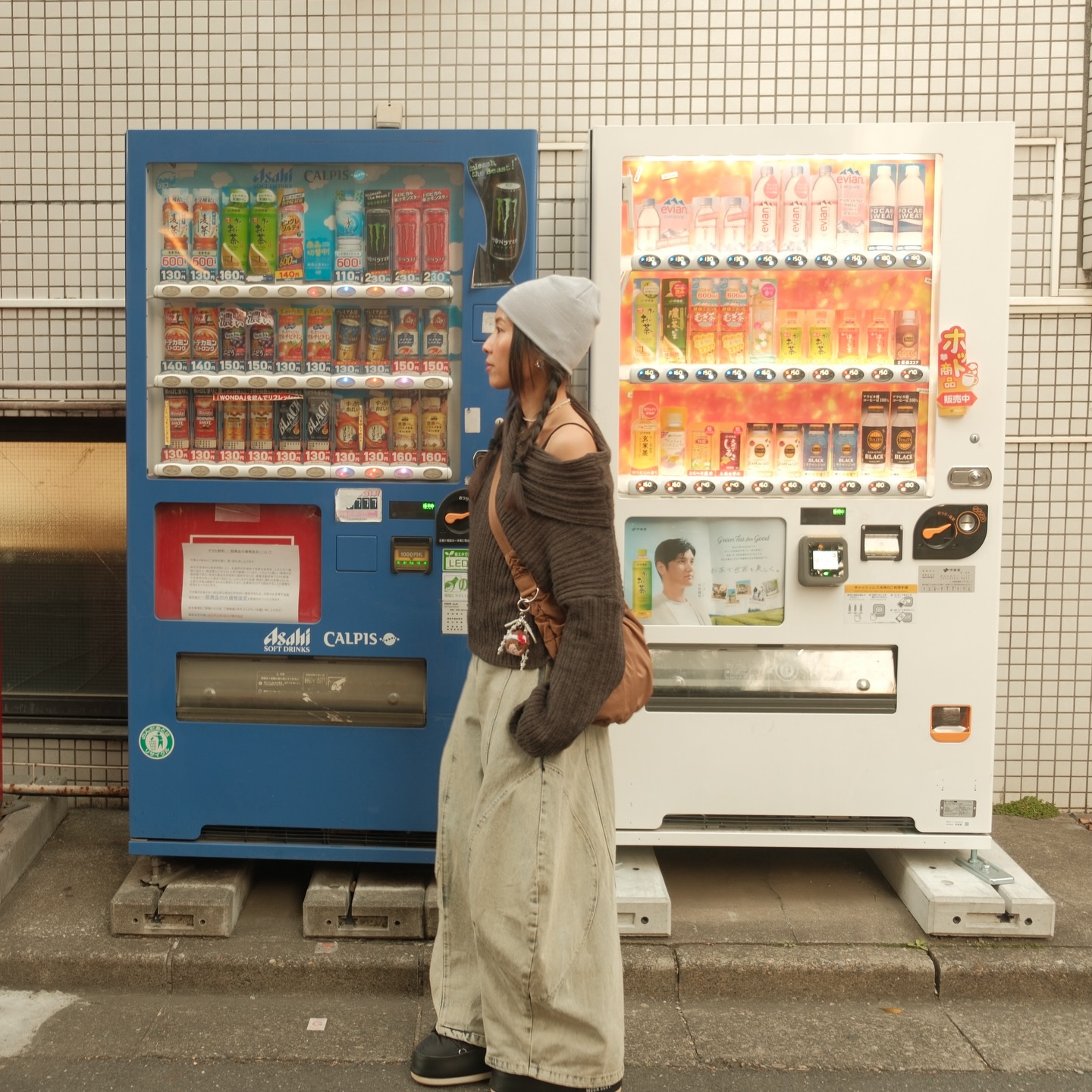 Amelia L. Simin, Shibuya Scramble Crossing