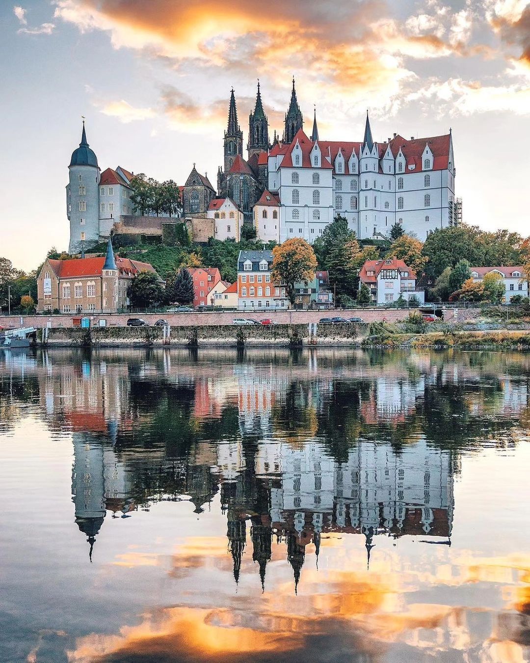 Germany Travel Guide 🇩🇪 Hotels | Attractions | Tips, Cochem Castle