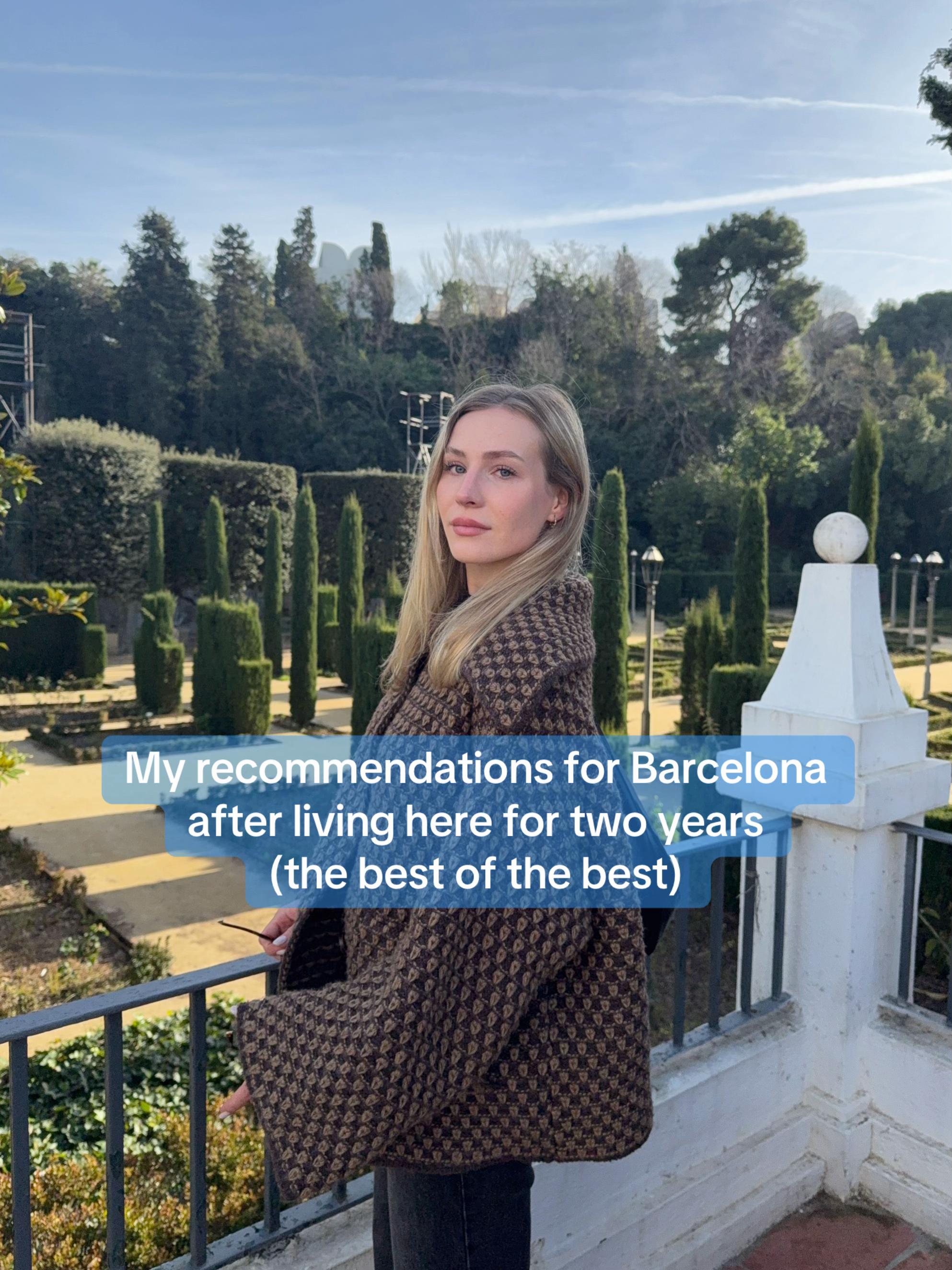 julia marie, El Nacional Barcelona