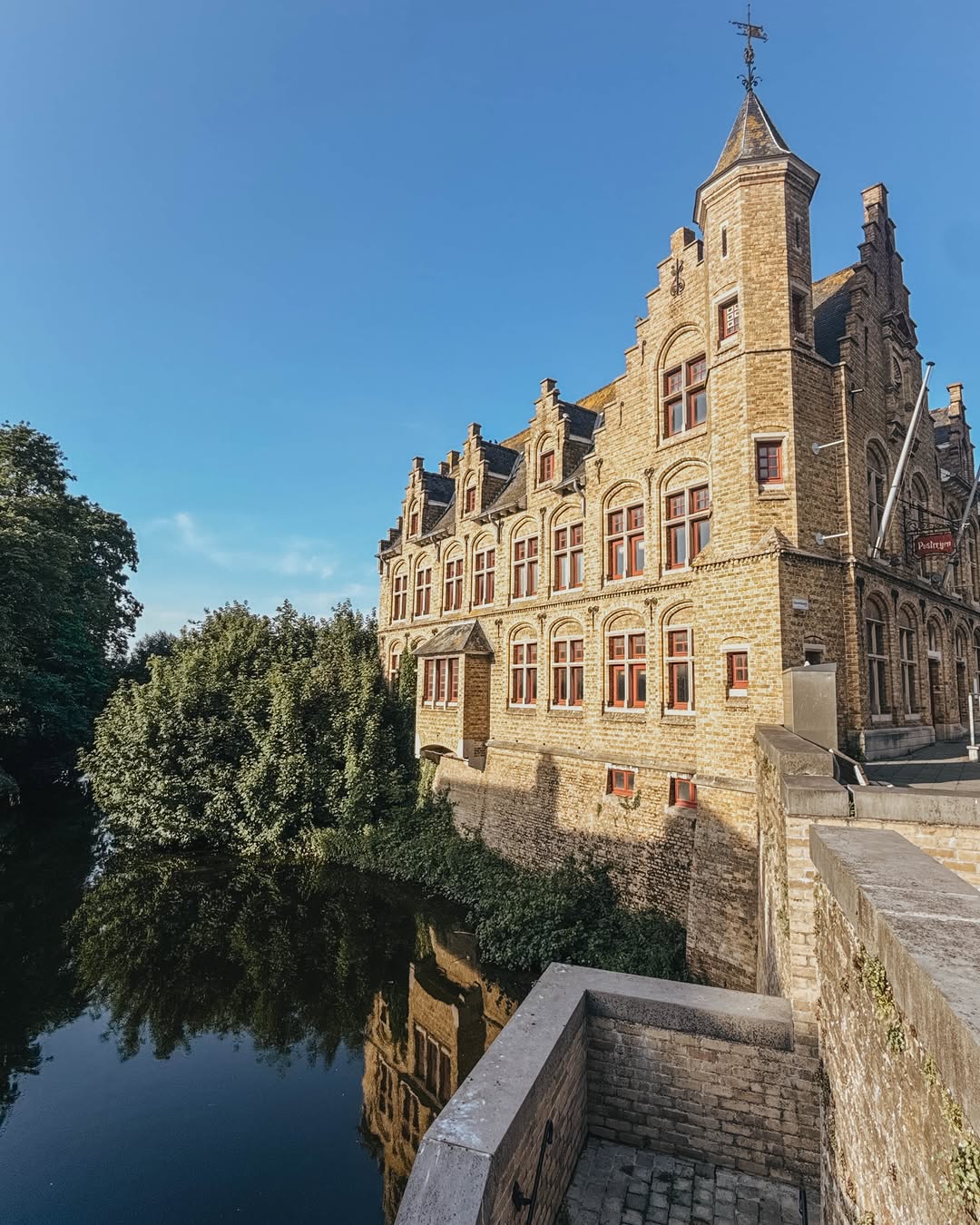 Your guide to gems in Belgium, Netherlands, Luxembourg, Yser Tower