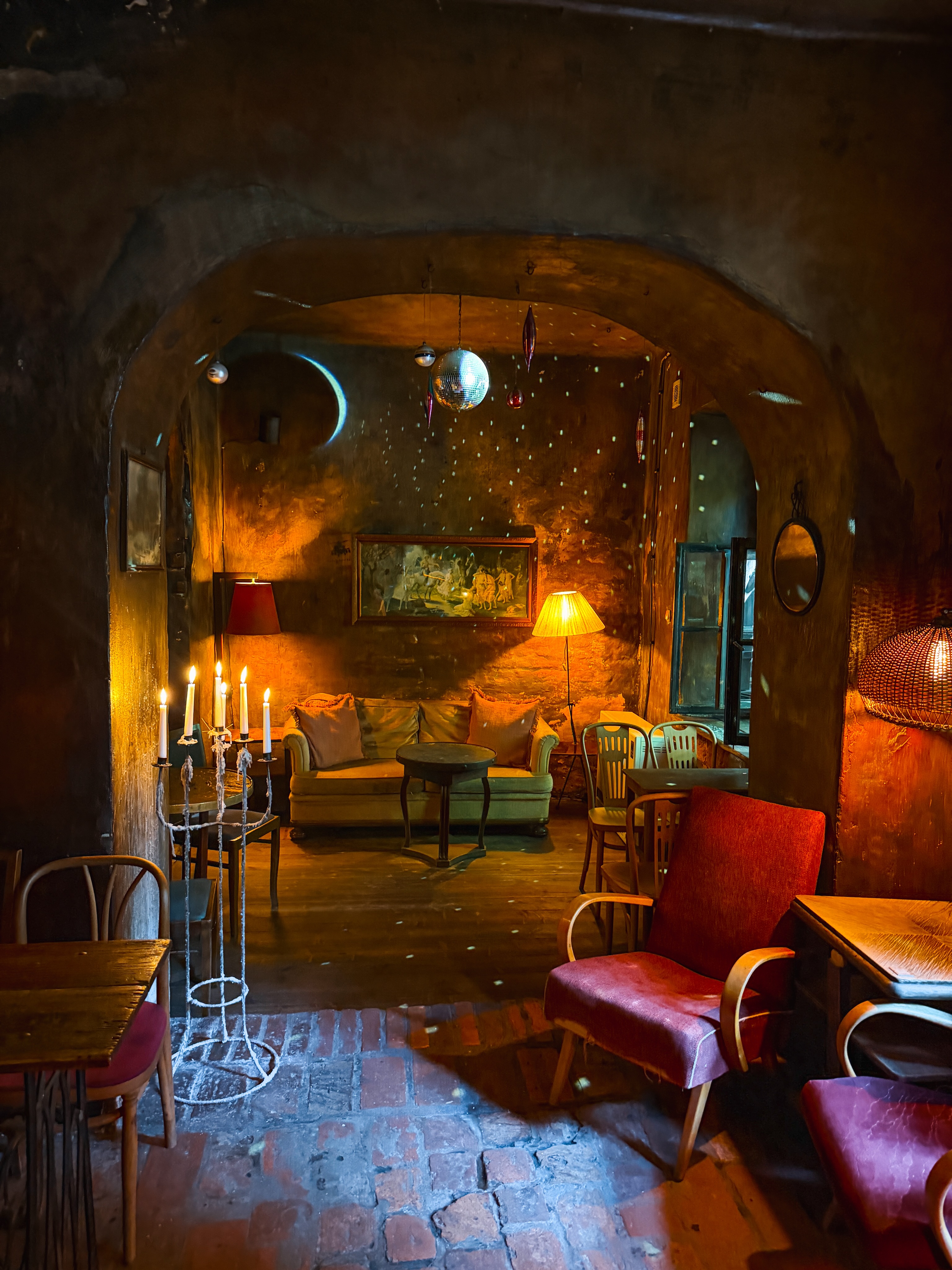 CITY GUIDE TO KRAKOW, POLAND by Margo, HEVRE | Bar & Restaurant