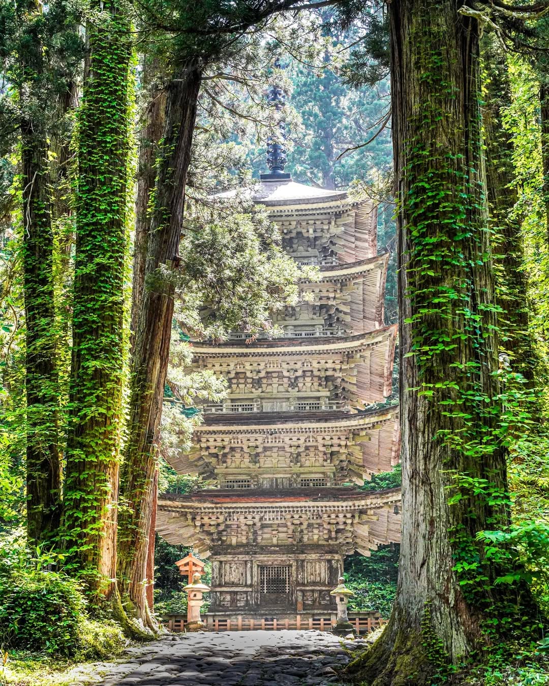 Visitjapanfr, Mt. Haguro