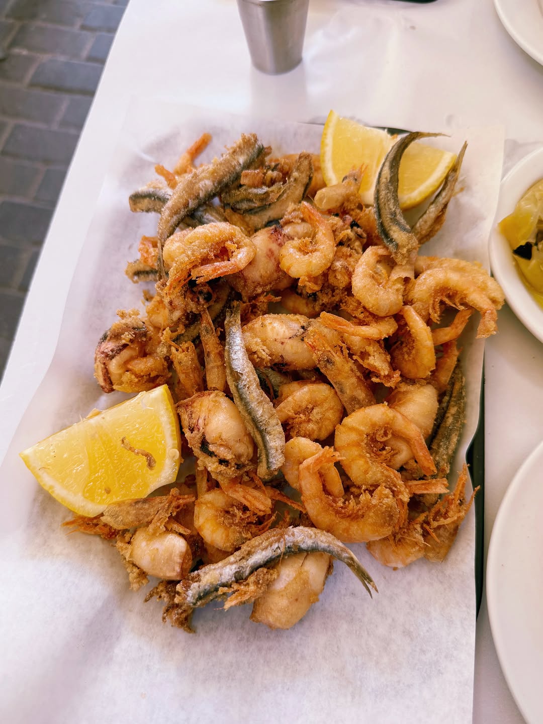 BRENDAN PANG, Ristorante Atlantikos