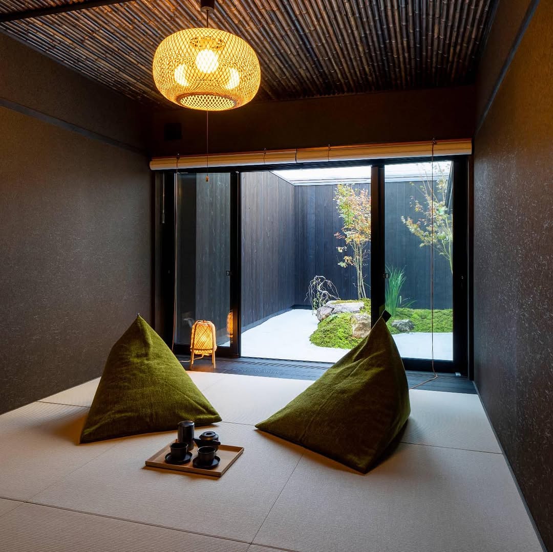 MACHIYA INNS & HOTELS | Traditional Japanese Houses & Hotels, Rengeō-in (Sanjūsangen-dō) Temple