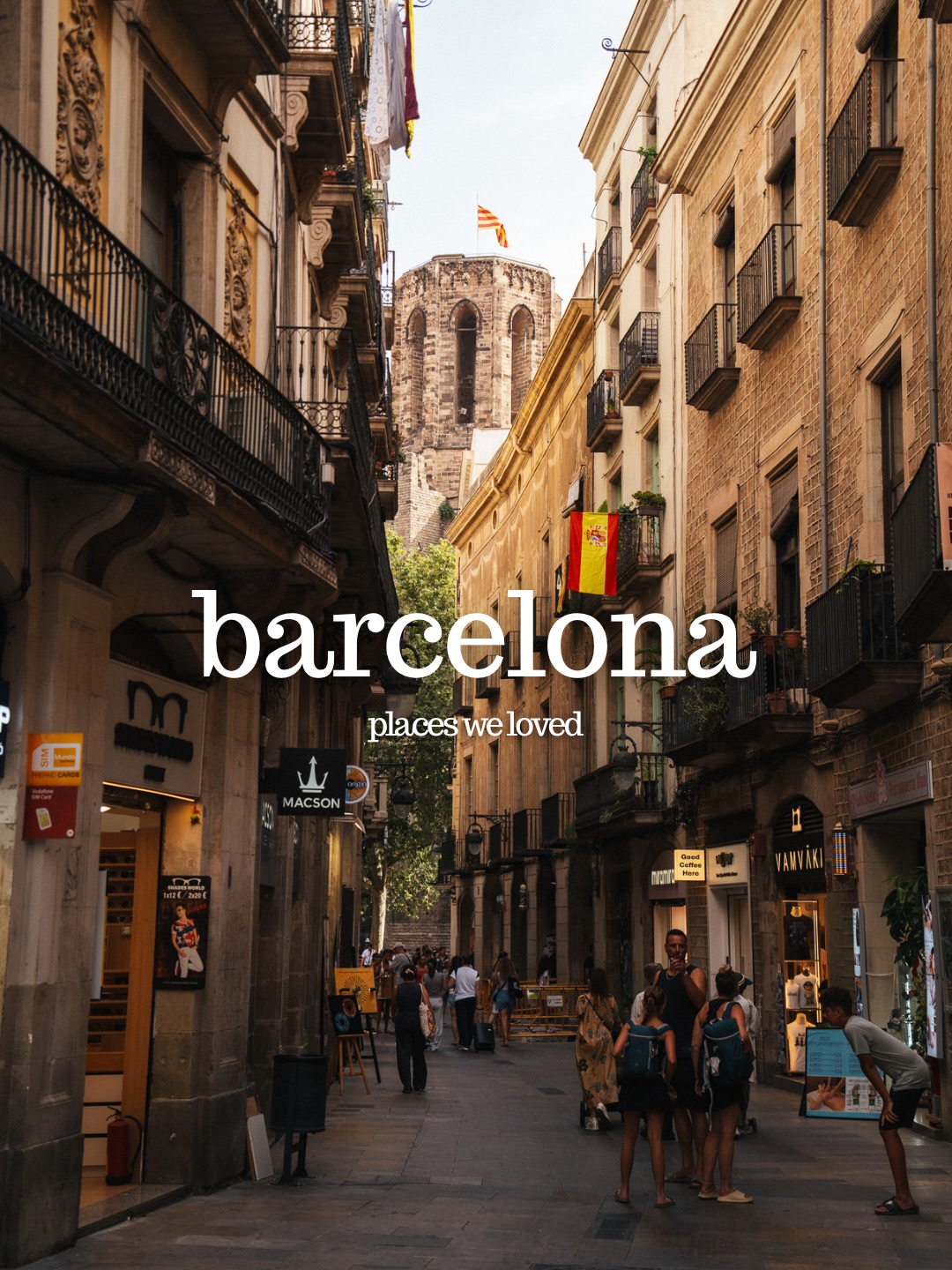 LARA & ALDIN | Destination Photographers & Content Creators, La Sagrada Familia